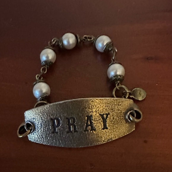 Lenny & Eva Jewelry - Lenny & Eva “Pray” bracelet with pearl accents